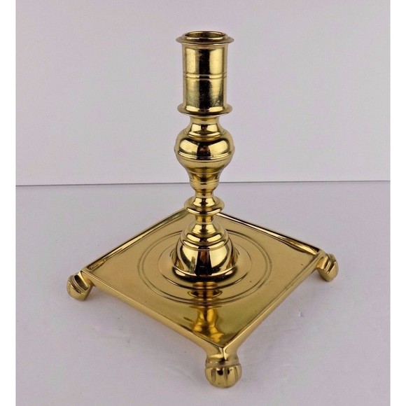 NORTHERN EUROPEAN WILLIAM AND MARY BRASS CANDLE STICK - Picture 1 of 8
